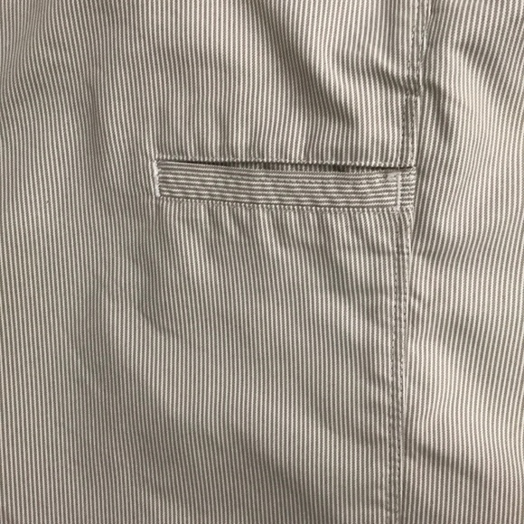 Champions Tour Golf Shorts Size 36 Reg - Picture 2 of 4